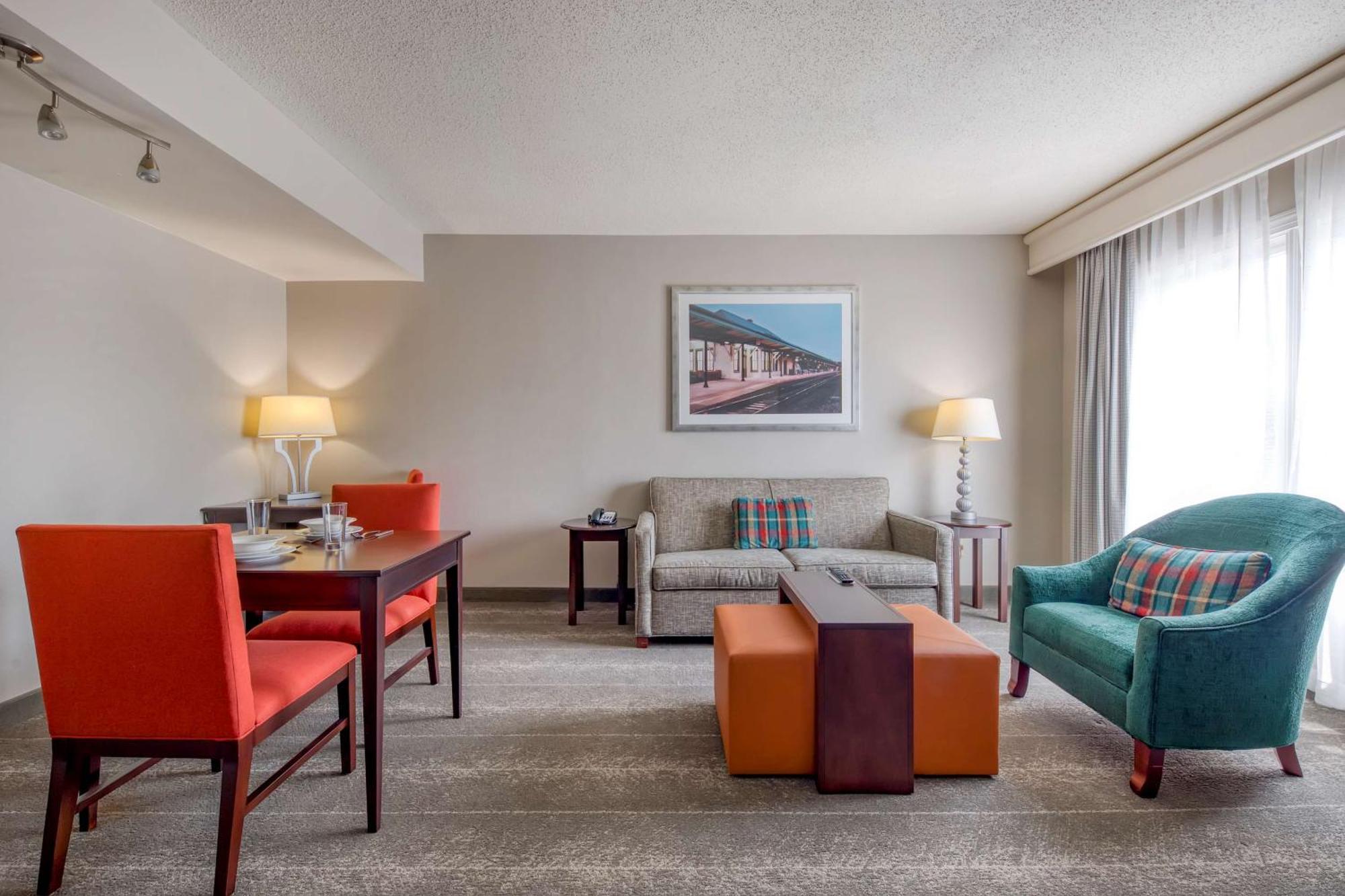 Homewood By Hilton Olmsted Village Hotel 3*